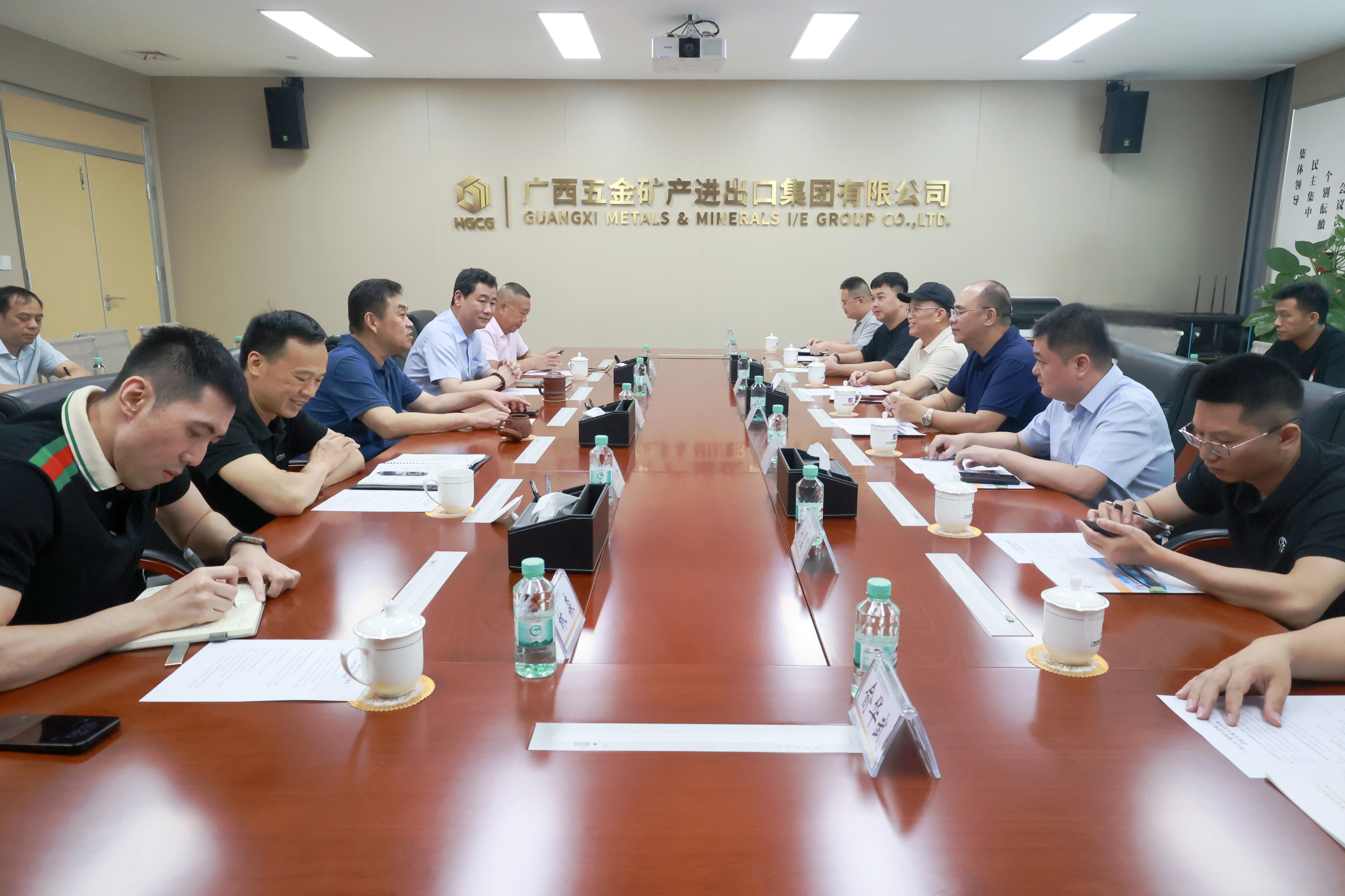 五礦動(dòng)態(tài) | 探索綜合能源合作新模式！曹津津會(huì)見(jiàn)貴港工投集團(tuán)隆永恒一行