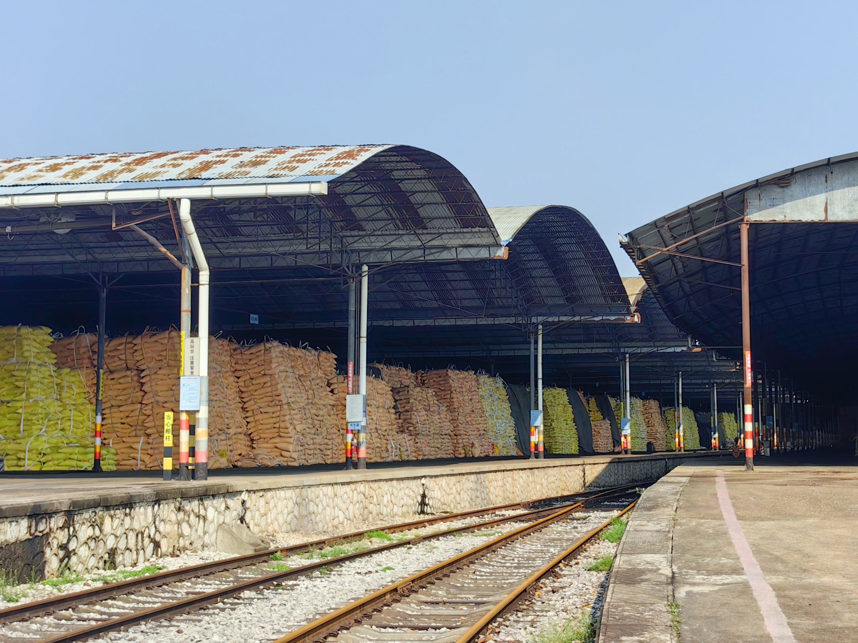 奮戰(zhàn)三季度 | 石化柳州公司：倉儲庫存雙增破局市場，服務(wù)升級引客共贏